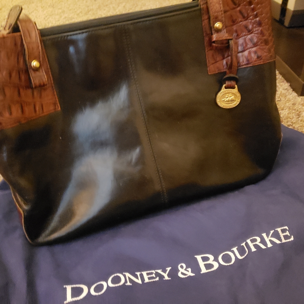 Vintage Dooney & Bourke Handbag